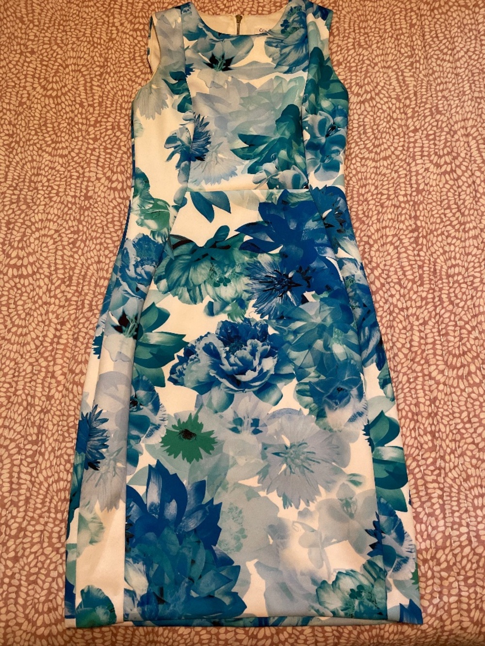 Calvin Klein size 6 lined floral scuba dress